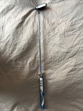 Callaway Men's Putter in Blue, White, and Black